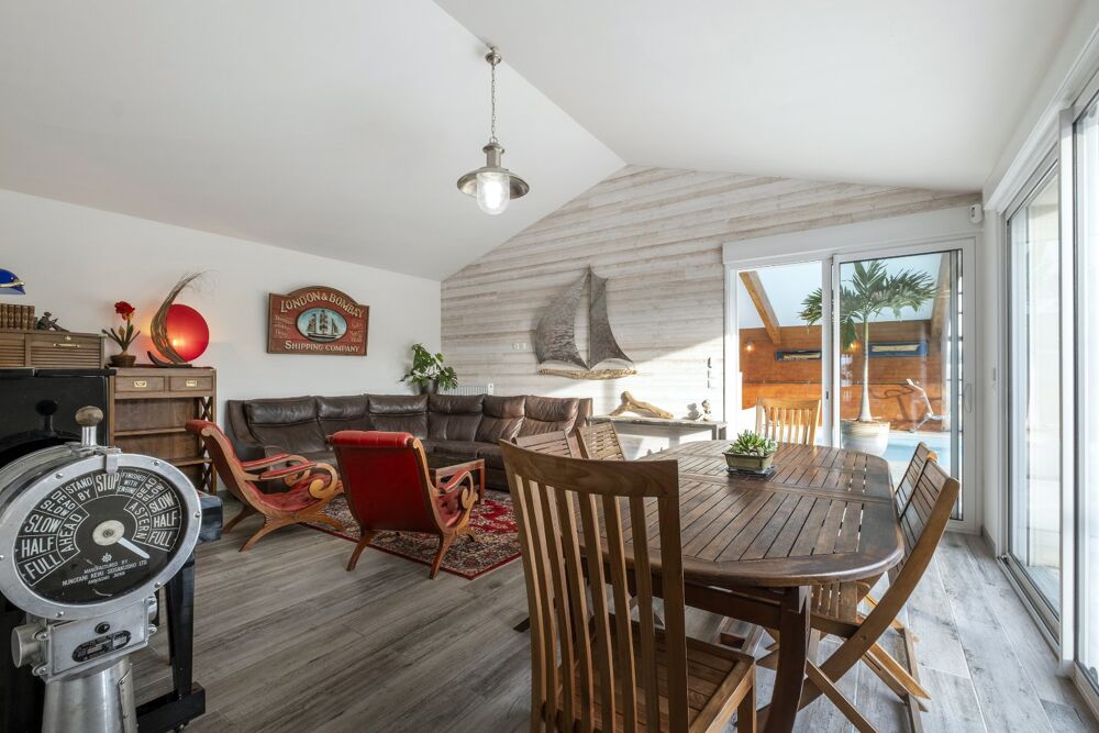 � vendre  Villa L'Houmeau (17137)