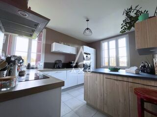  Maison � vendre 10 pi�ces 230 m�