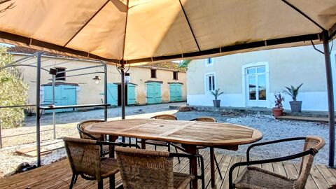   Maison Maison - 9 pi�ce(s) - 267 m�