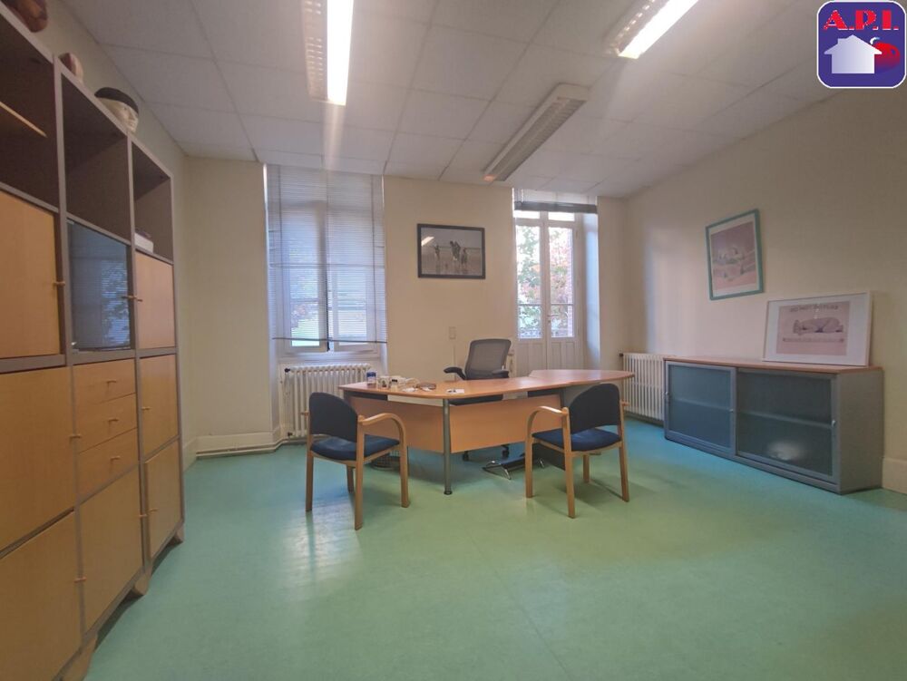   Bureau 