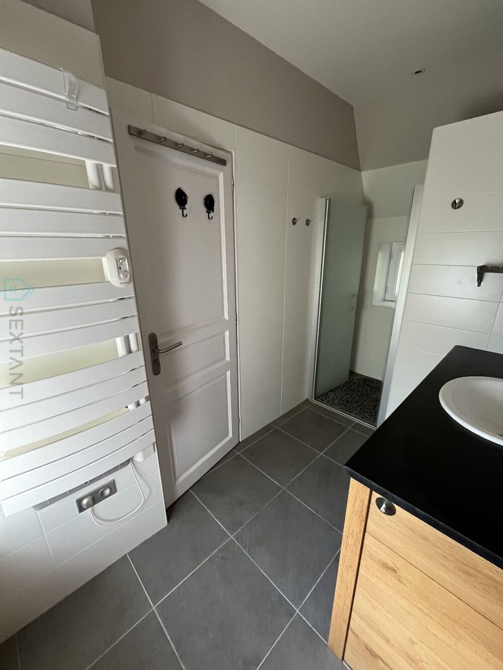 à vendre  Maison Saint-Léon-sur-Vézère (24290)