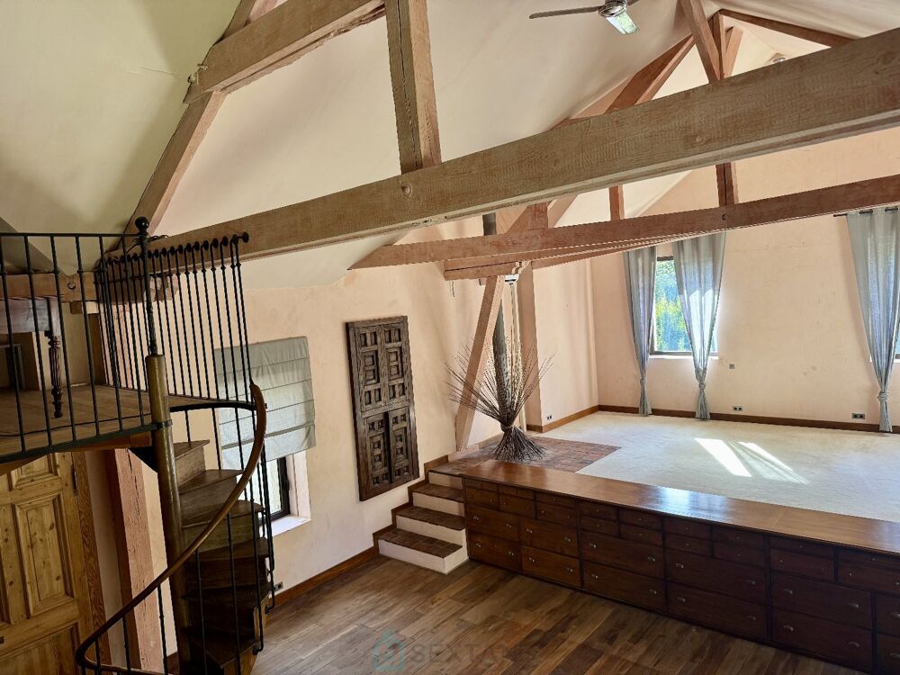 � vendre  Villa Maule (78580)