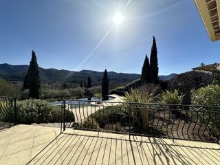  Maison  vendre 6 pices 212 m