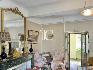  Maison à vendre 15 + pièces 345 m²