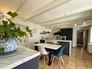  Maison  vendre 6 pices 200 m