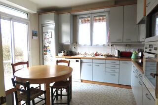  Maison � vendre 7 pi�ces 198 m�