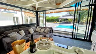  Villa � vendre 7 pi�ces 245 m�