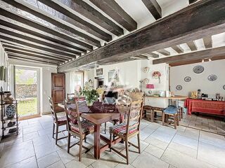  Maison � vendre 10 pi�ces 319 m�