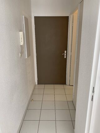  Appartement à louer 1 pièce 20 m²