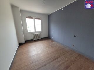  Appartement � louer 3 pi�ces 76 m� Saint girons