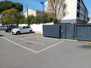  Parking / Garage � vendre 