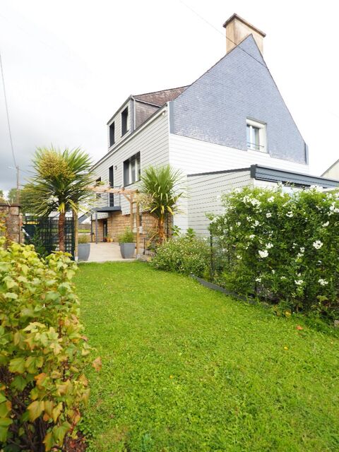   Maison Maison - 5 pi�ce(s) - 146 m�