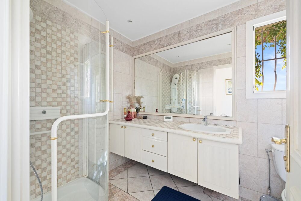 � vendre  Maison Vence (06140)