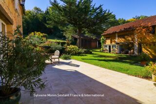  Maison  vendre 8 pices 210 m