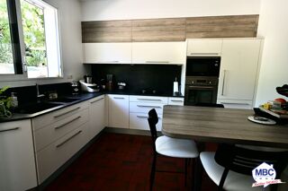  Maison à vendre 8 pièces 199 m²