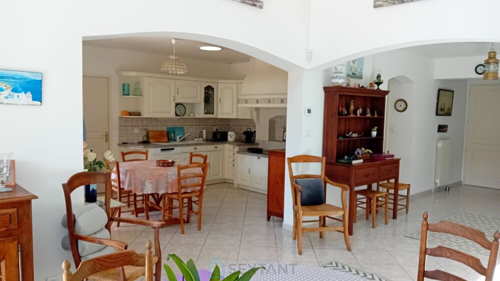 � vendre  Maison Saint-Sulpice-de-Royan (17200)