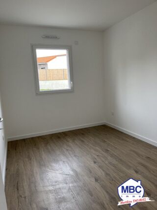 Maison à louer 4 pièces 75 m²