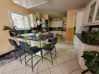  Maison � vendre 8 pi�ces 180 m�