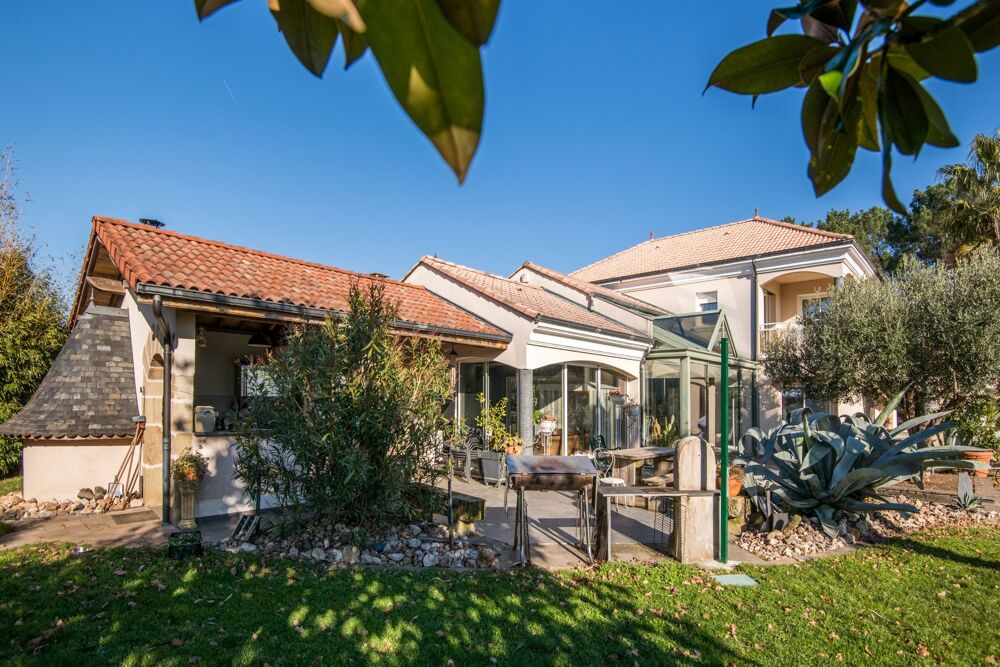 � vendre  Villa Ussac (19270)