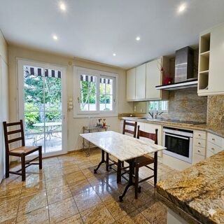  Villa à vendre 4 pièces 190 m²