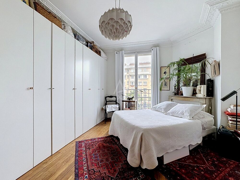 à vendre  Appartement Paris 18