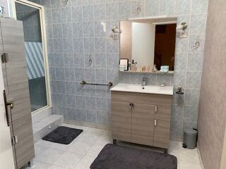  Maison � vendre 9 pi�ces 234 m�