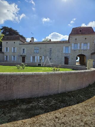  Maison à vendre 14 pièces 400 m²