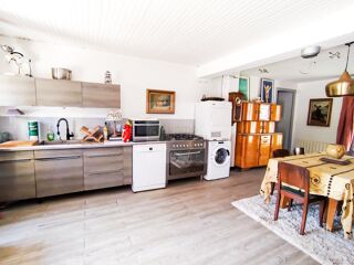  Villa  vendre 14 pices 395 m