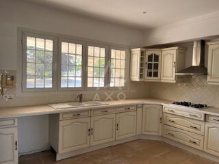  Maison � vendre 6 pi�ces 250 m�