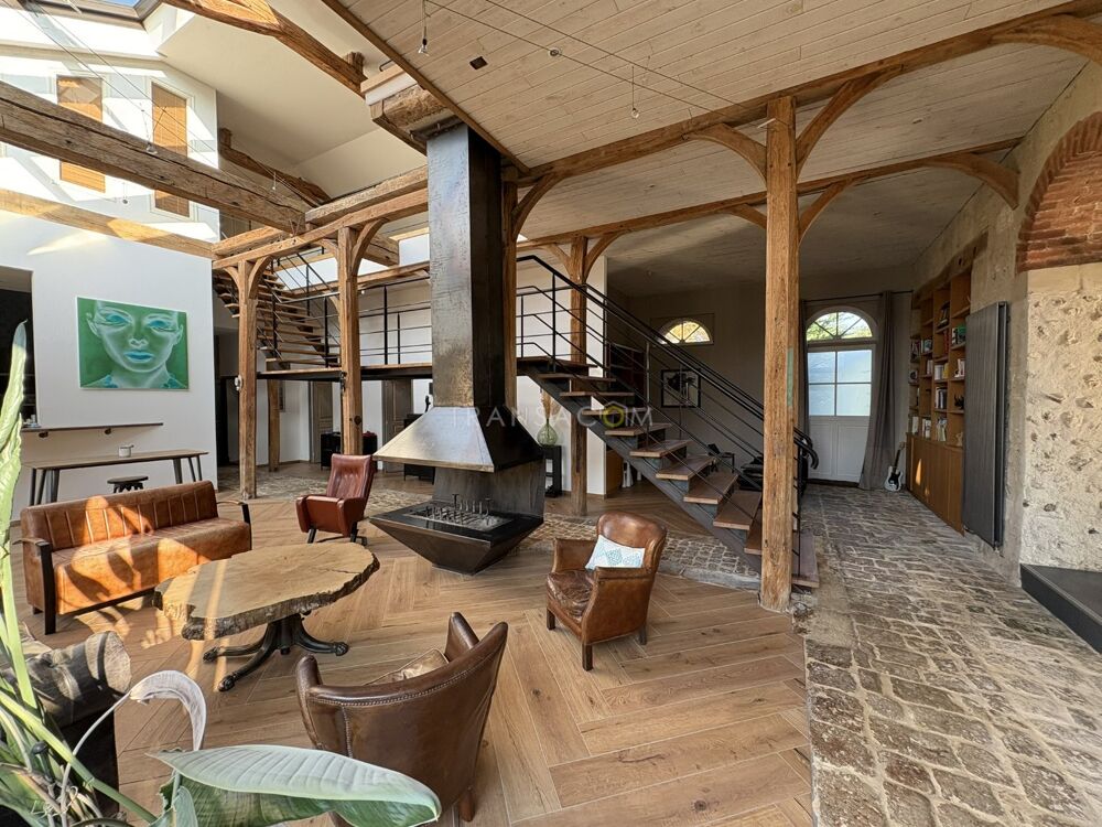 Maison 7 pièces 375 m² · à Vernou sur Brenne · 375 m² · 795 000 €