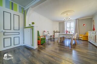  Maison à vendre 8 pièces 225 m²