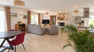  Maison à vendre 6 pièces 159 m²