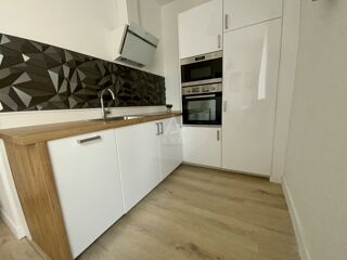  Appartement à louer 2 pièces 34 m²