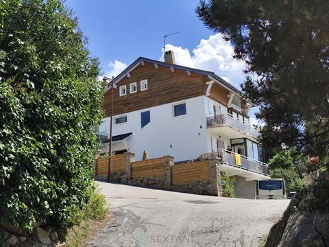   Maison Maison - 8 pièce(s) - 166 m²
