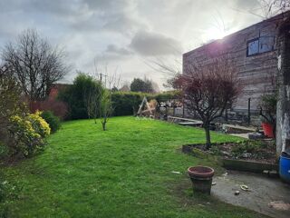  Villa  vendre 6 pices 175 m