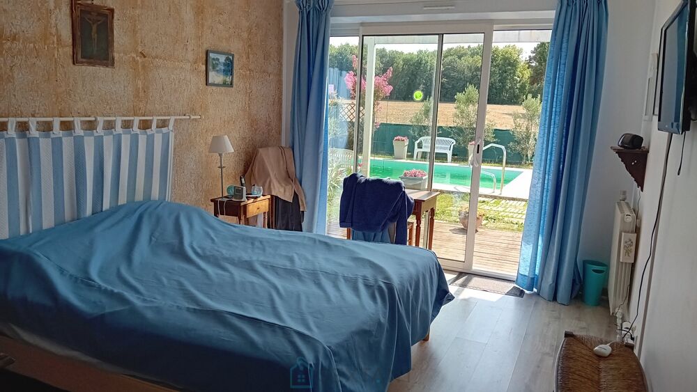 � vendre  Maison Saint-Sulpice-de-Royan (17200)