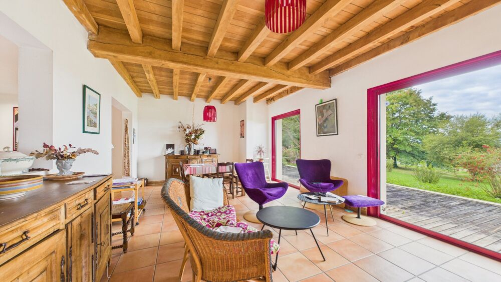 � vendre  Maison Bardos (64520)