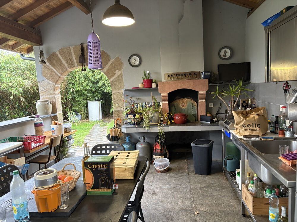 � vendre  Villa Ussac (19270)