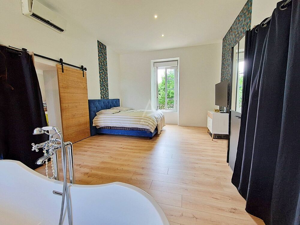 � vendre  Villa Salies-de-B�arn (64270)