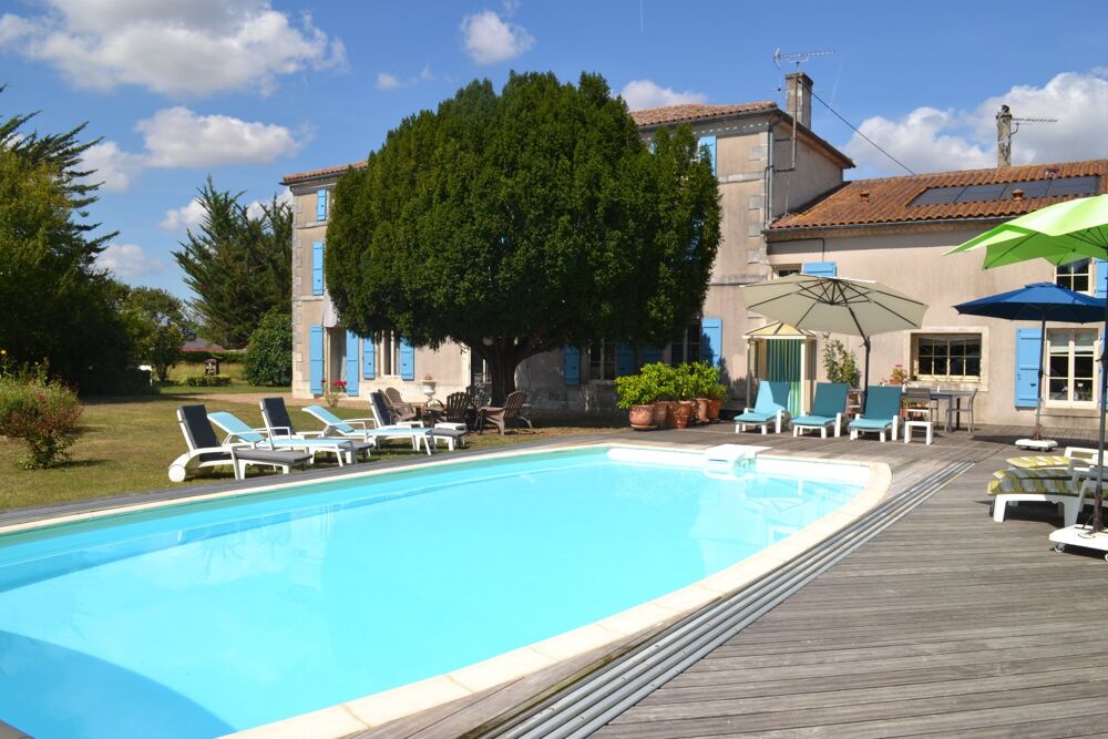 � vendre  Maison Priss�-la-Charri�re (79360)