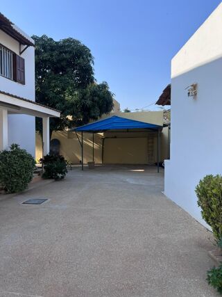  Maison � louer 5 pi�ces 100 m� Saly niakhniaral