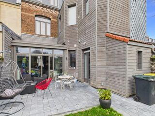  Maison � vendre 12 pi�ces 218 m�