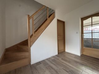  Maison à louer 4 pièces 96 m²