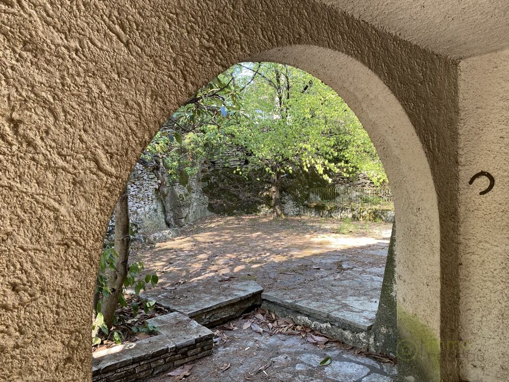 à vendre  Maison Nimes (30900)