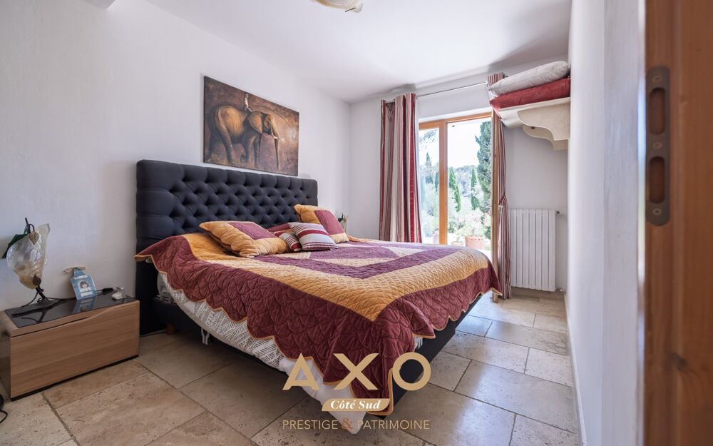 à vendre  Maison Saint-Marc-Jaumegarde (13100)