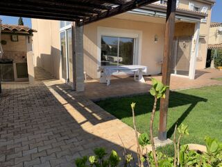  Maison à louer 6 pièces 176 m²