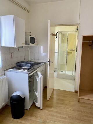  Immeuble à vendre 250 m² Lens