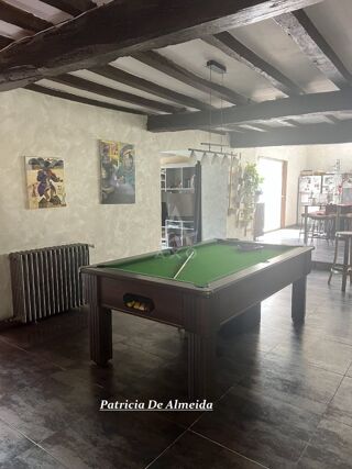  Maison  vendre 9 pices 251 m