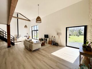  Maison � vendre 6 pi�ces 279 m�