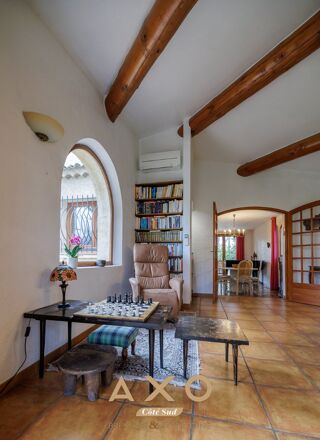  Villa à vendre 7 pièces 178 m²